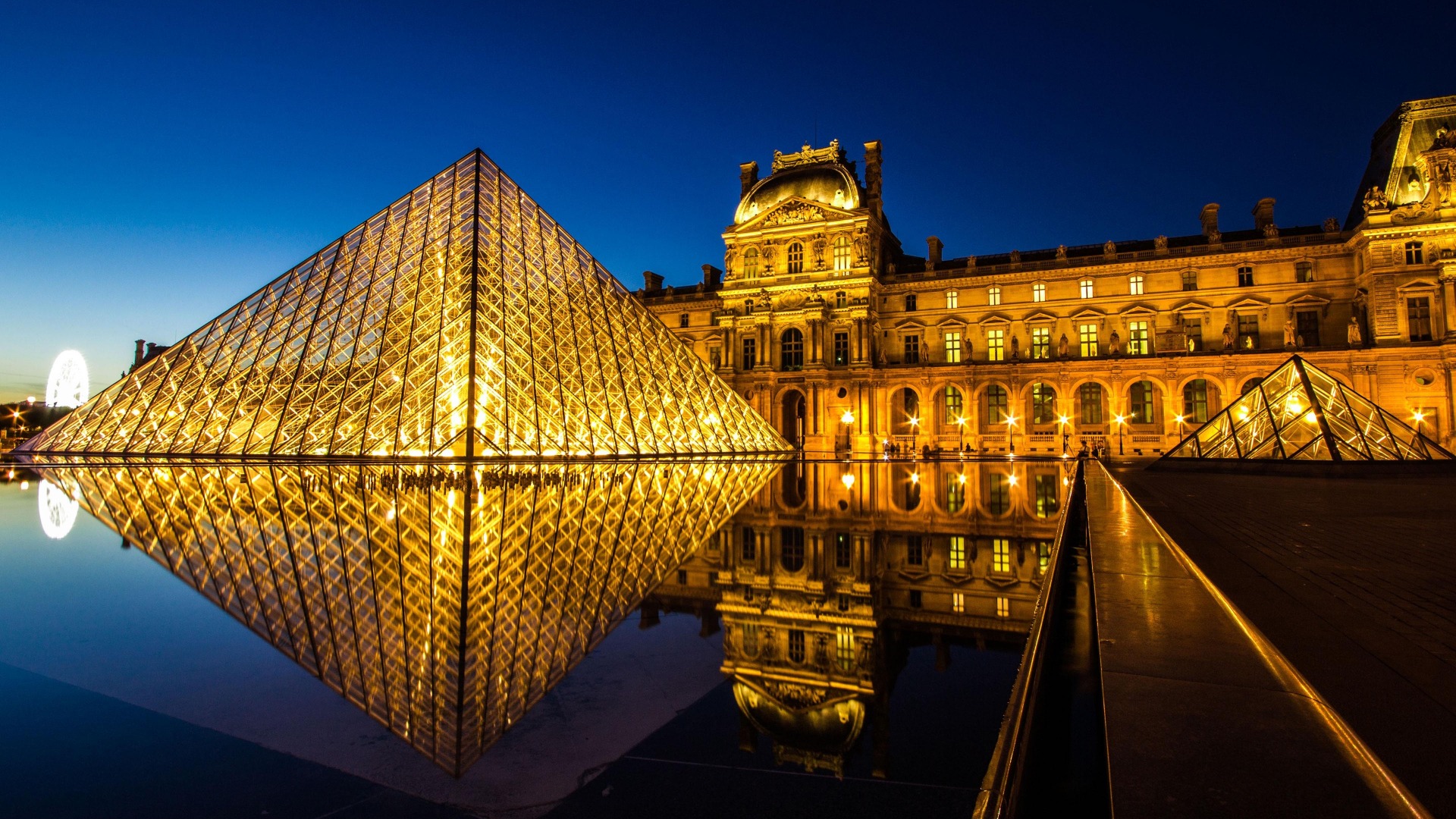 Louvre